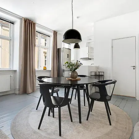 Sanders Alley - One-bedroom In Latin Quarter Apartment *