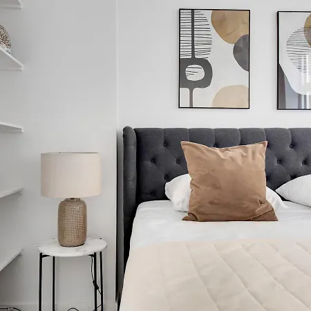 Sanders Alley - One-bedroom In Latin Quarter Apartment *